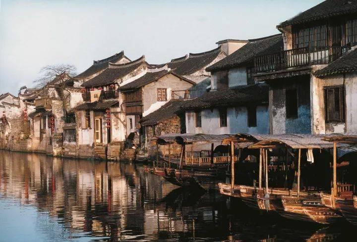 逃离别墅度假村